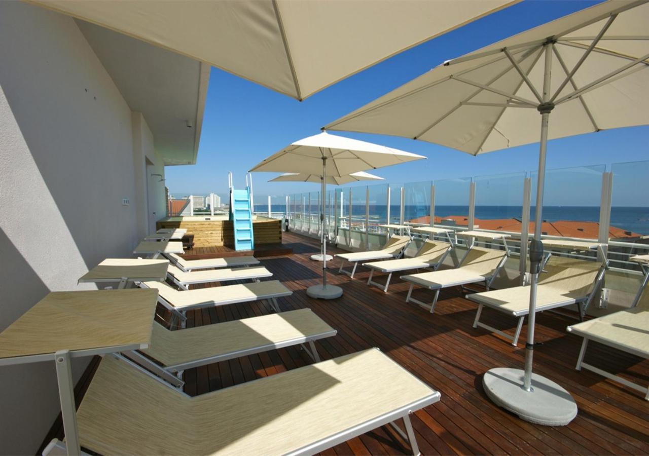Hotel Aragosta Cattolica Exteriör bild